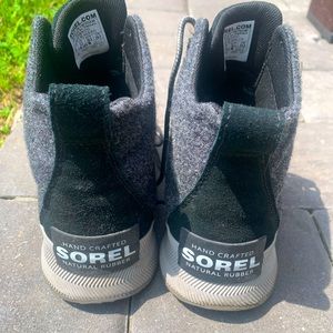 SOREL: WOMEN'S OUT N ABOUT™ III CLASSIC BOOT, size 7.5 (USA), black/grey